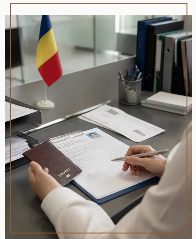 Оформление визы в Румынию с полным сопровождением в Азове